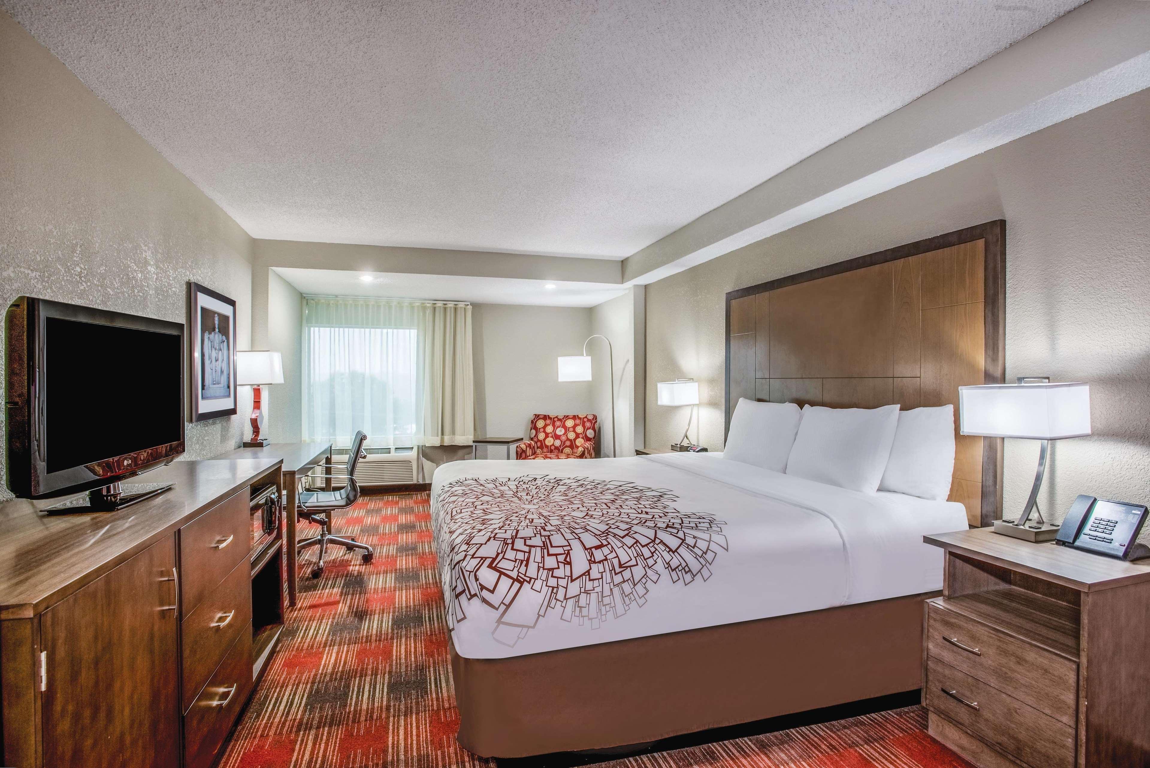 La Quinta Inn & Suites By Wyndham Dc Metro Capital Beltway Capitol Heights Εξωτερικό φωτογραφία