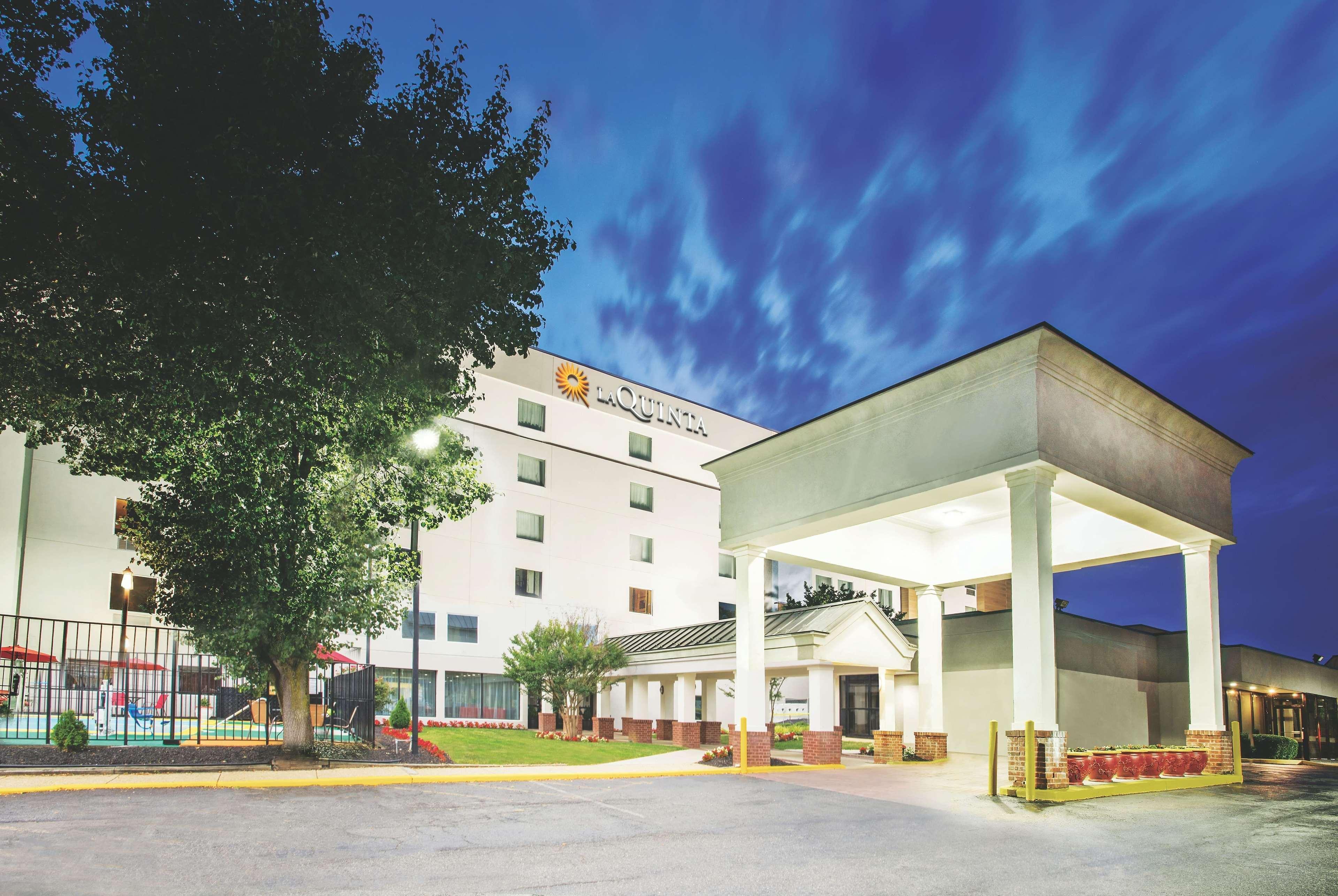 La Quinta Inn & Suites By Wyndham Dc Metro Capital Beltway Capitol Heights Εξωτερικό φωτογραφία