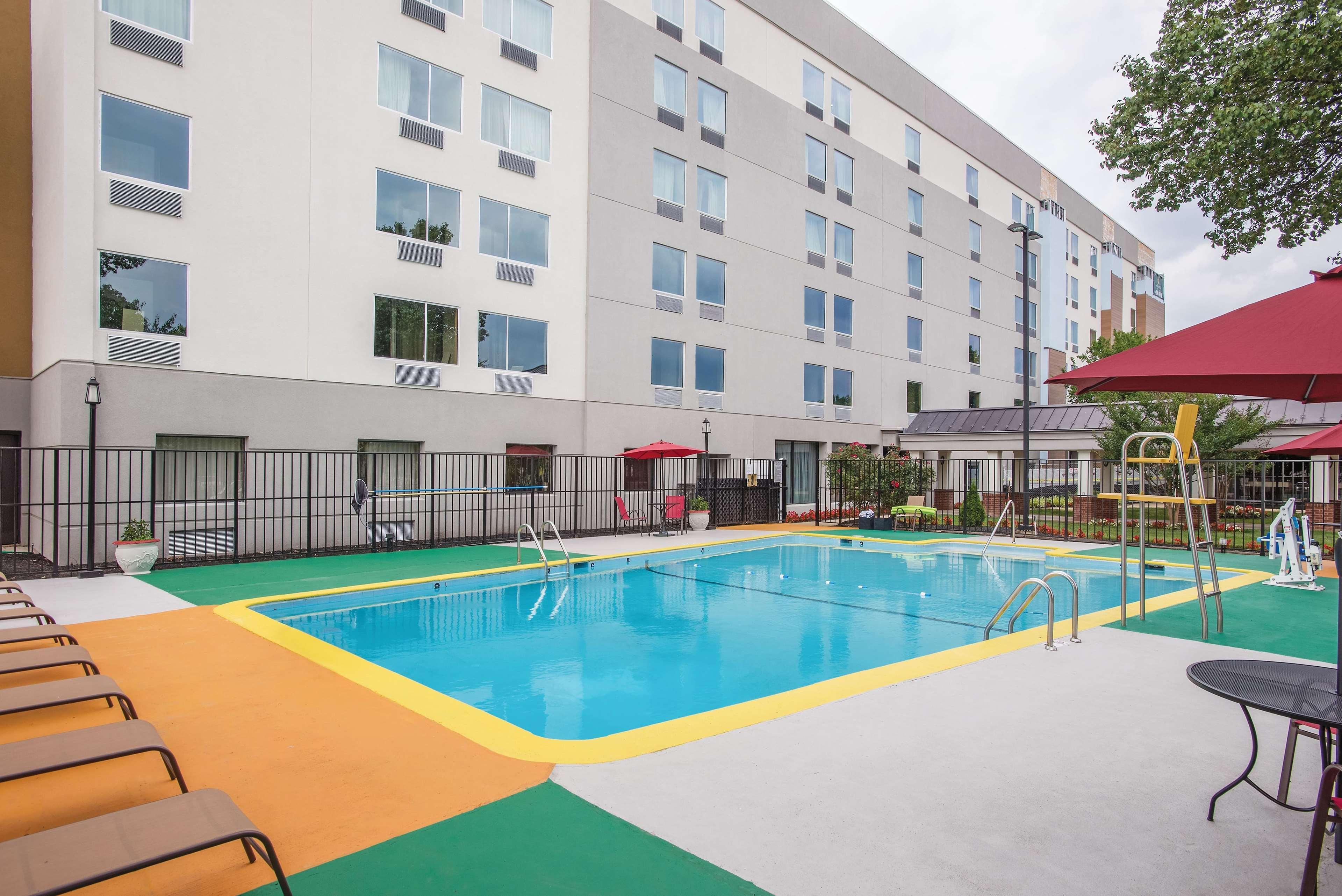 La Quinta Inn & Suites By Wyndham Dc Metro Capital Beltway Capitol Heights Εξωτερικό φωτογραφία