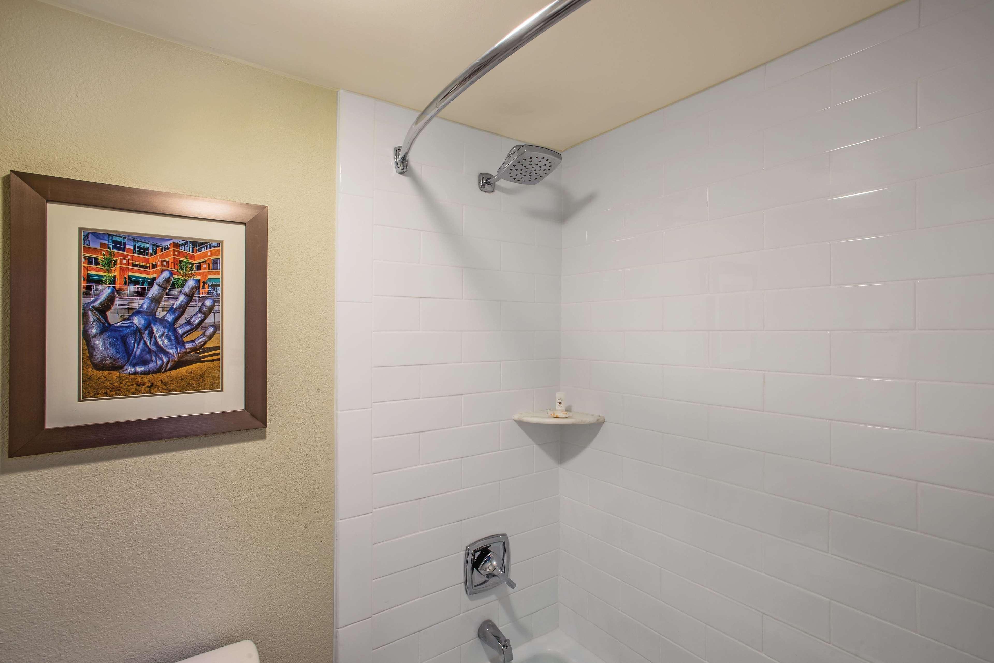 La Quinta Inn & Suites By Wyndham Dc Metro Capital Beltway Capitol Heights Εξωτερικό φωτογραφία