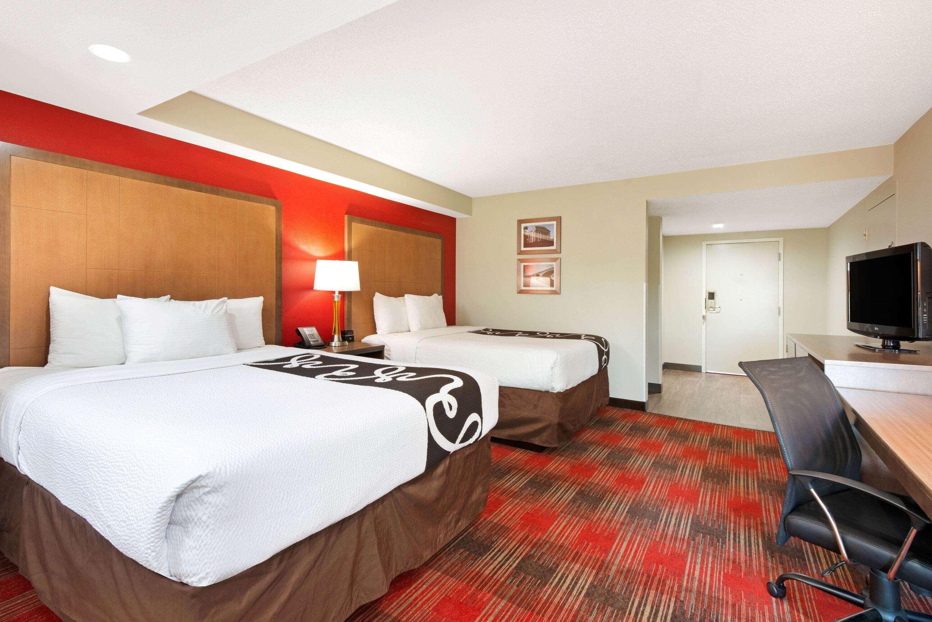 La Quinta Inn & Suites By Wyndham Dc Metro Capital Beltway Capitol Heights Εξωτερικό φωτογραφία