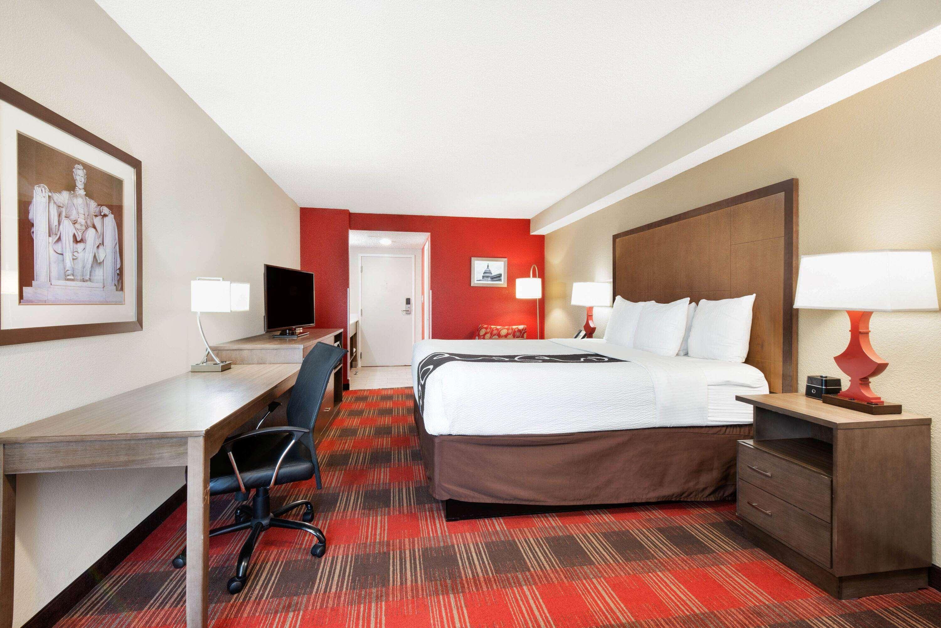 La Quinta Inn & Suites By Wyndham Dc Metro Capital Beltway Capitol Heights Εξωτερικό φωτογραφία