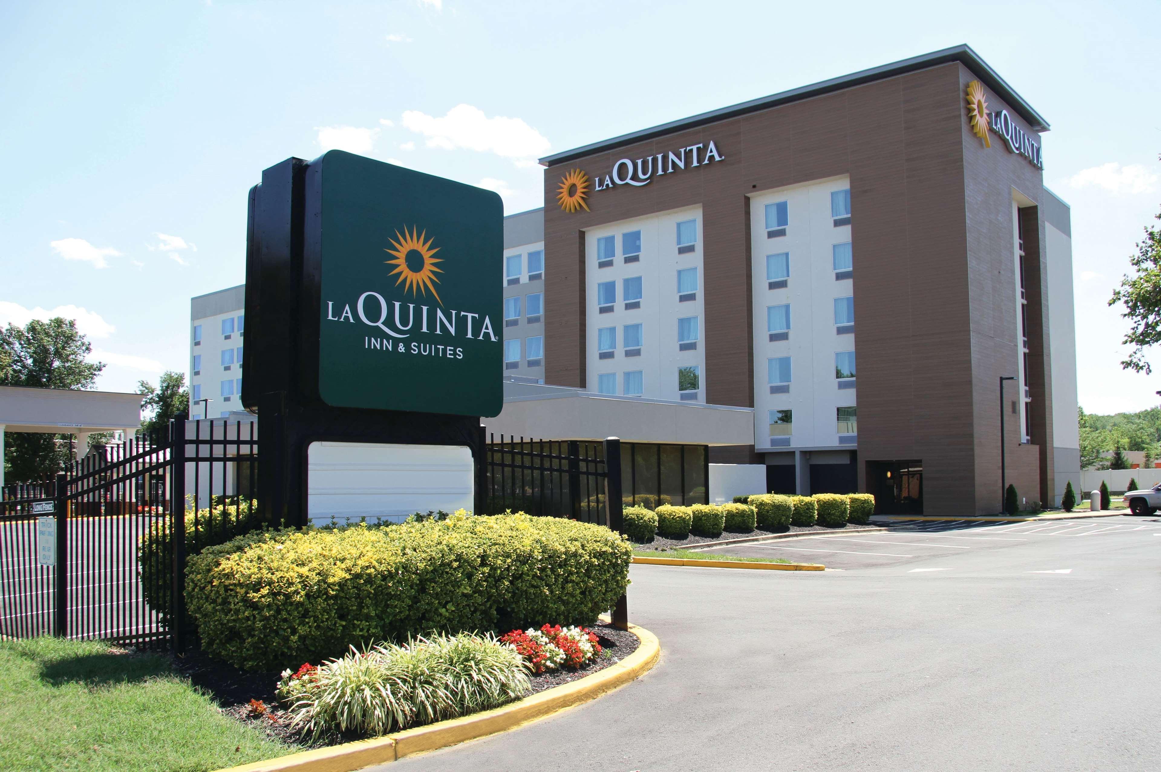 La Quinta Inn & Suites By Wyndham Dc Metro Capital Beltway Capitol Heights Εξωτερικό φωτογραφία